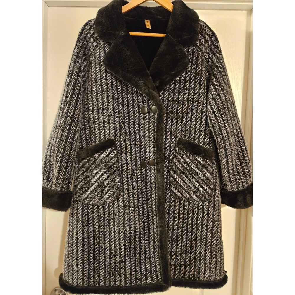Vintage Style Striped Faux Fur Trim Coat Black White Mid Length Heavyweight L - Picture 2 of 14